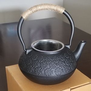 Sotya Japanese Cast Iron Teapot